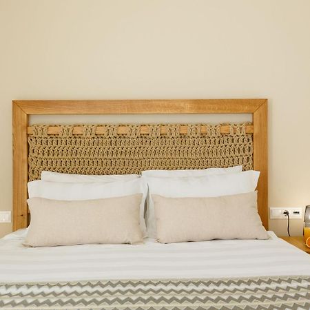 Apartment Tilio - New Apartment With Private Pool 1400M From The Beach 罗希姆诺 外观 照片