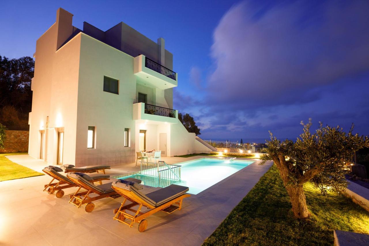 Apartment Tilio - New Apartment With Private Pool 1400M From The Beach 罗希姆诺 外观 照片