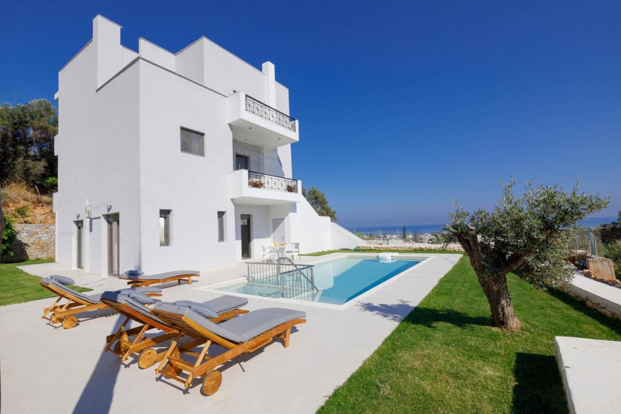 Apartment Tilio - New Apartment With Private Pool 1400M From The Beach 罗希姆诺 外观 照片