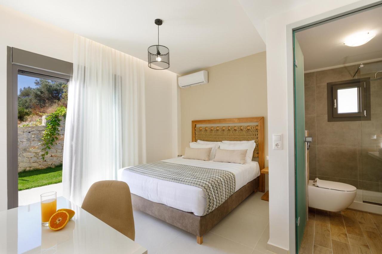 Apartment Tilio - New Apartment With Private Pool 1400M From The Beach 罗希姆诺 外观 照片