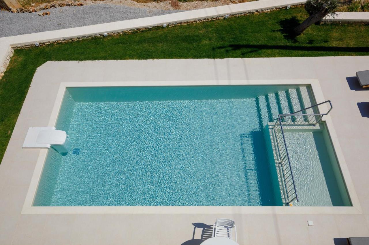 Apartment Tilio - New Apartment With Private Pool 1400M From The Beach 罗希姆诺 外观 照片