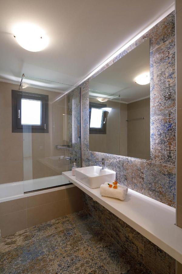 Apartment Tilio - New Apartment With Private Pool 1400M From The Beach 罗希姆诺 外观 照片